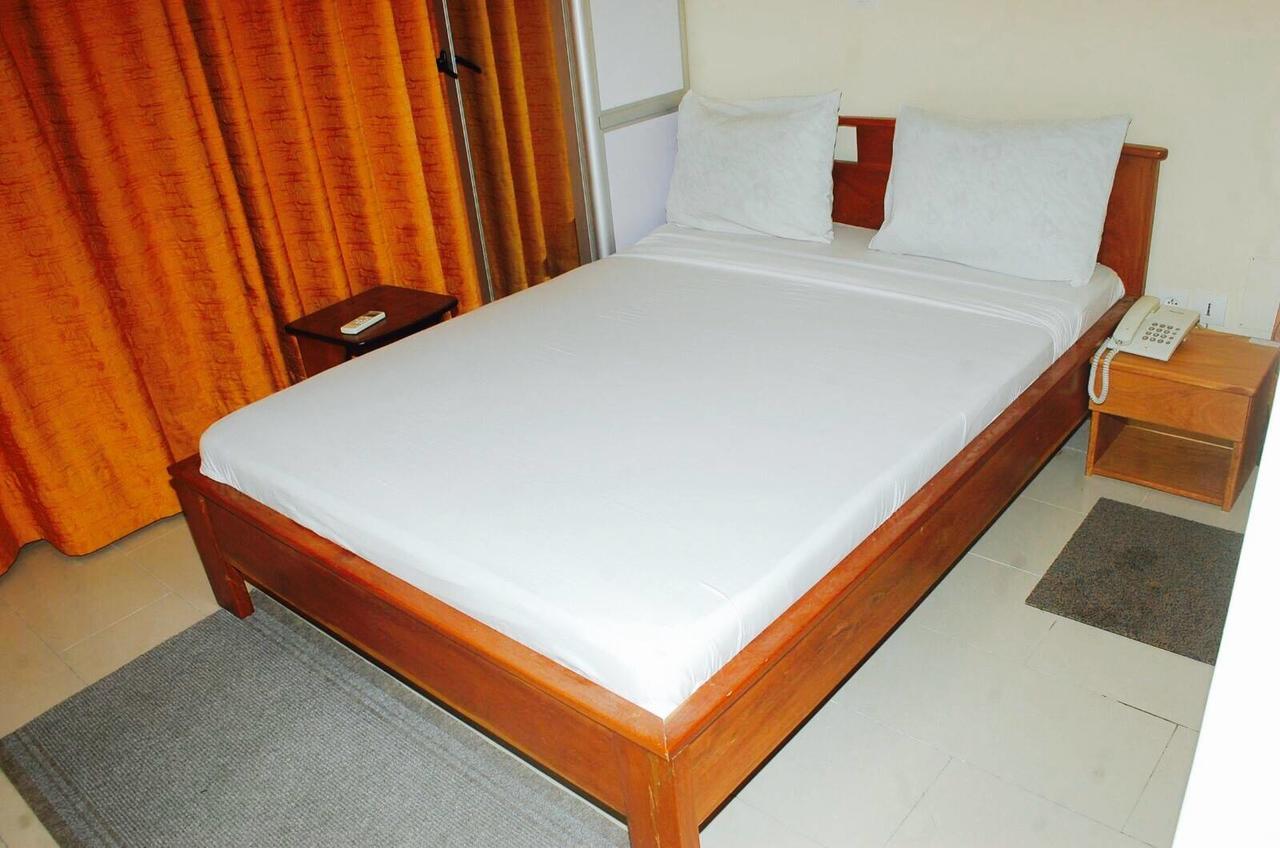 Hotels Residences Easy Котону Экстерьер фото
