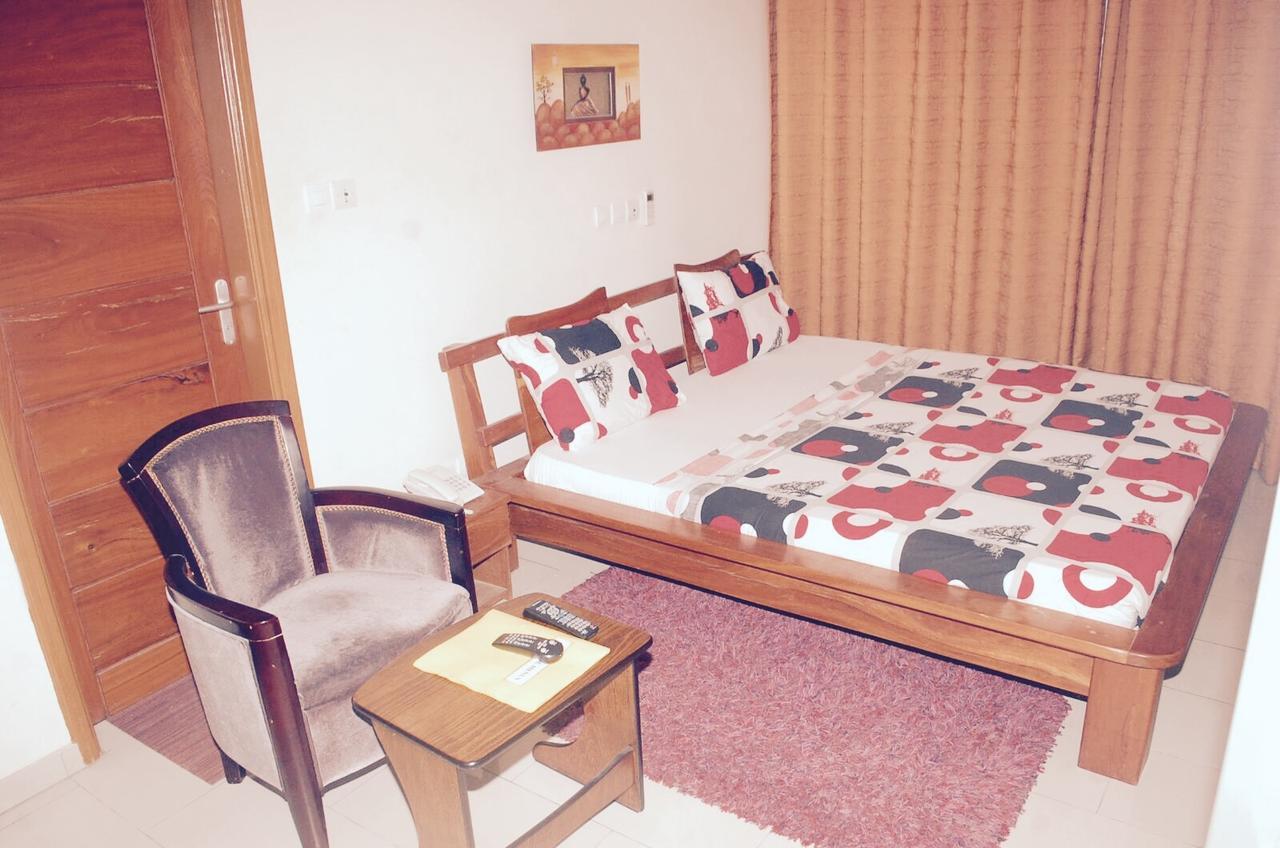 Hotels Residences Easy Котону Экстерьер фото
