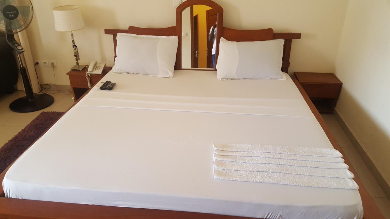 Hotels Residences Easy Котону Экстерьер фото